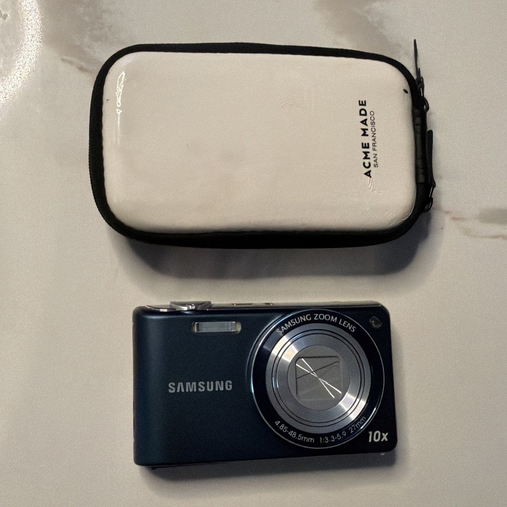 Samsung PL210 14.2MP Digital Camera 10x Zoom w/ Case – Untested No Charger AS IS